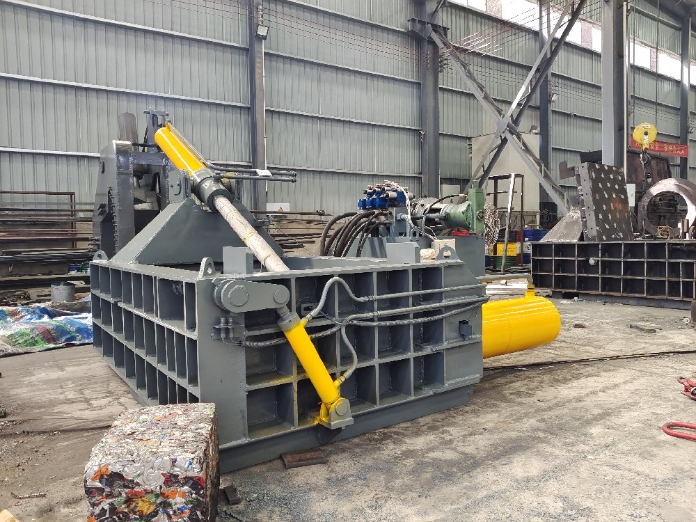 Hydraulic Scrap Metal Baler